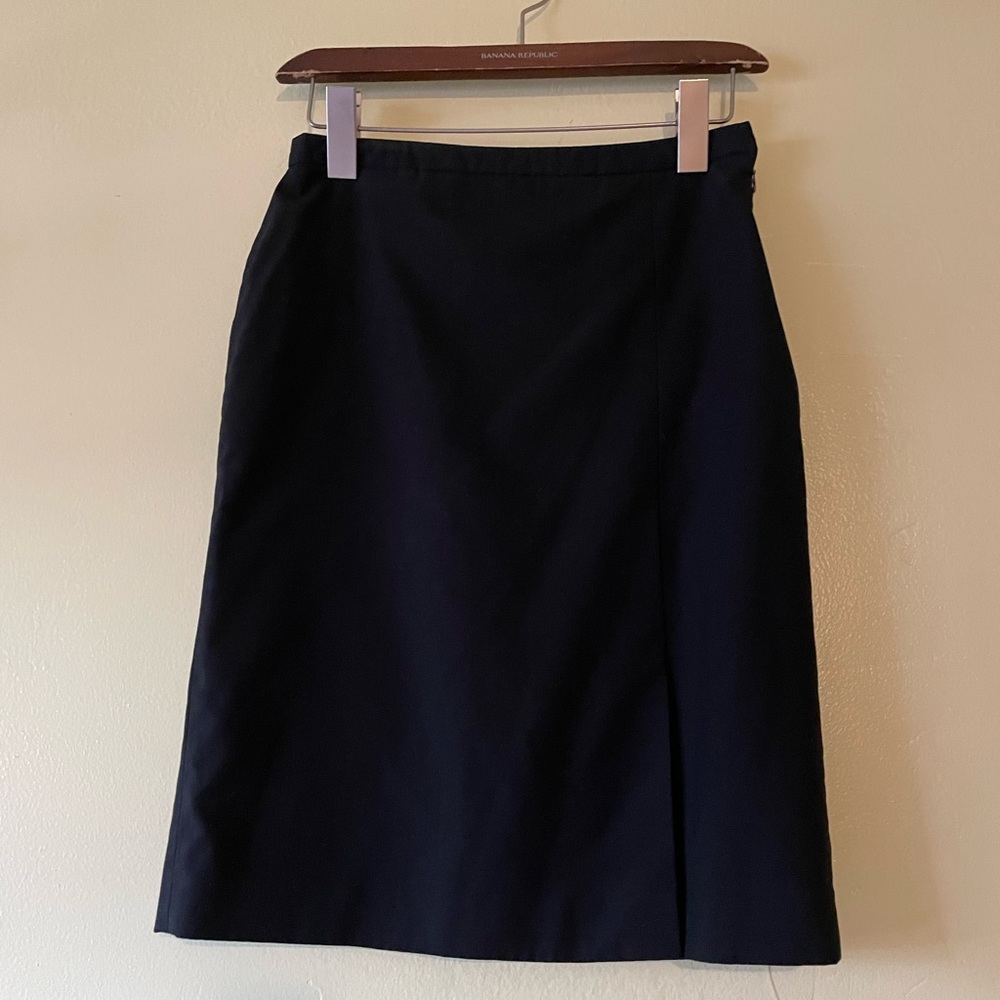 G2000 black shirt with front slit, size 5, 26” waistline